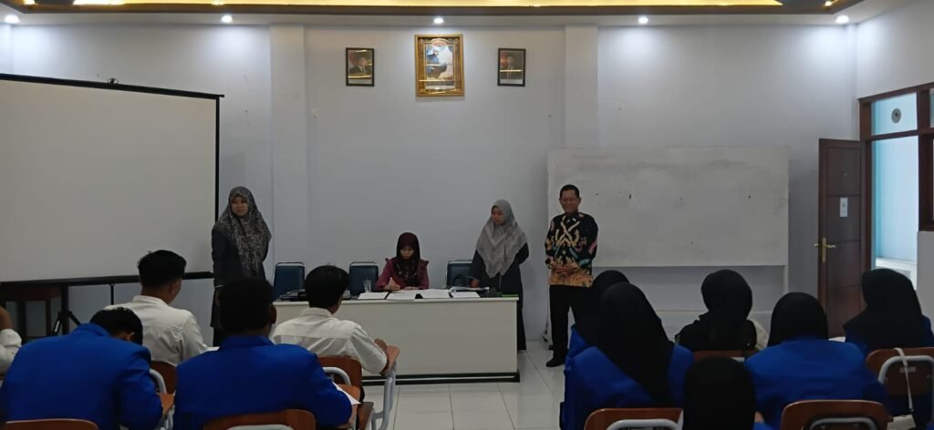 UNZAH Genggong Probolinggo, Kampus Islami Probolinggo, Kampus di Probolinggo, Kampus Swasta di Probolinggo, Kampus di Kabupaten Probolinggo, Perguruan Tinggi di Probolinggo, Universitas di Kraksaan, Universitas di Probolinggo, Universitas di Jawa Timur