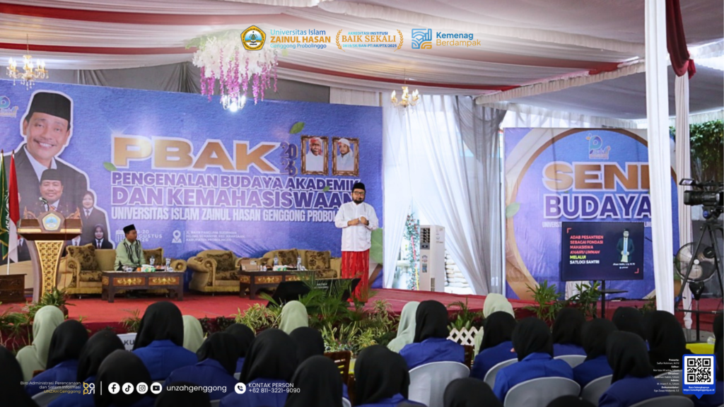 K.H. Ahsan Maliki menyampaikan Satlogi Santri dalam PBAK UNZAH Genggong